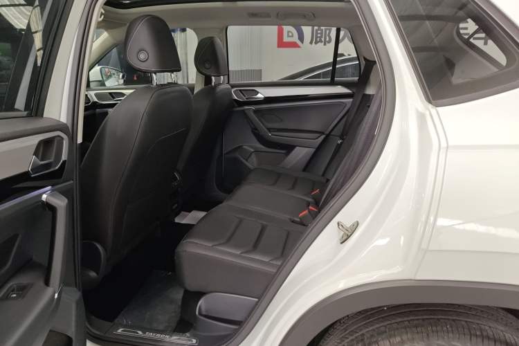 Used Volkswagen Tayron 2019 330TSI Two-Wheel Drive Luxury Model China VI Standard
