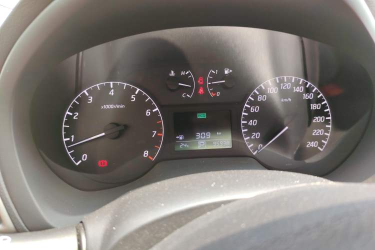 Used Nissan Sylphy 2014 1.6XV CVT Deluxe Edition