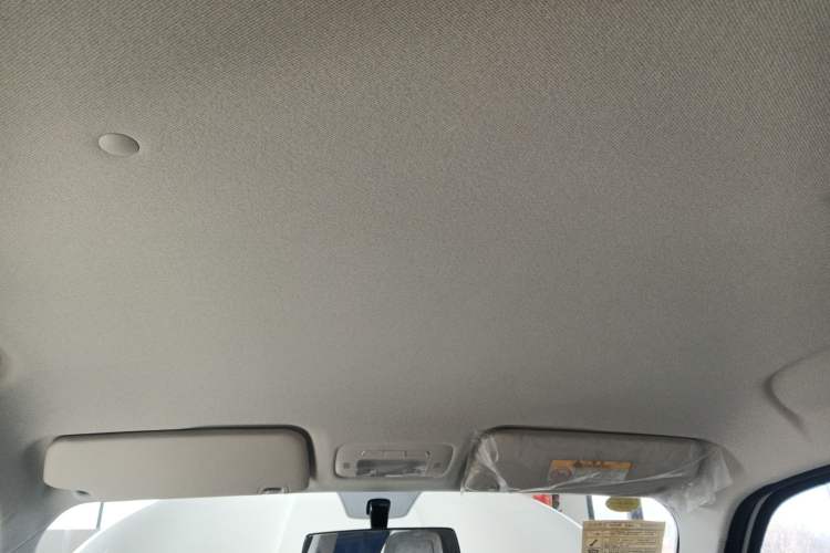 Used Chery QQ Domi 2025 Model 305km Comfort Edition Headliner