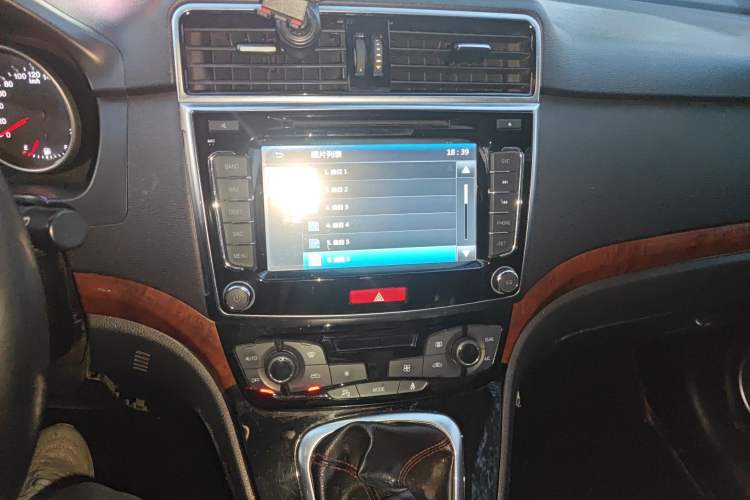 Used Haval H6 2015 Sport Edition 1.5T Manual Two-Wheel Drive Elite Model