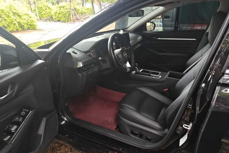 Used Nissan Teana 2024 2.0L XE Genuine Edition Driver Seat