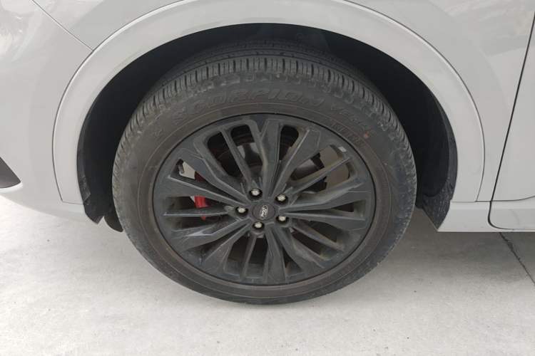 Used Ford Escape 2024 EcoBoost 245 Four-Wheel Drive ST-Line Pro Trim
