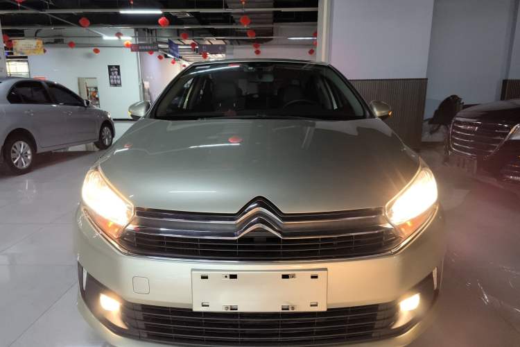 Used Citroen C4 Sega 2016 1.2THP Automatic Luxury Model Front