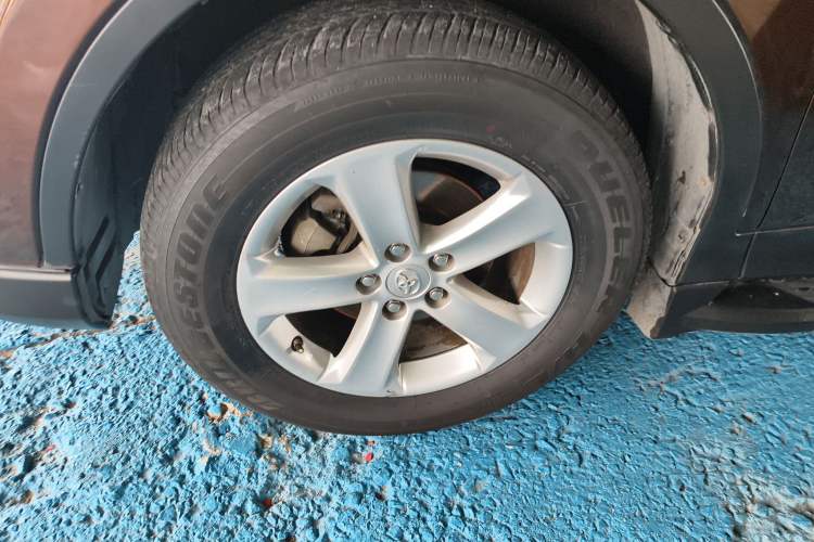 Used Toyota RAV4 2013 2.5L Automatic 4x4 Elite Edition
