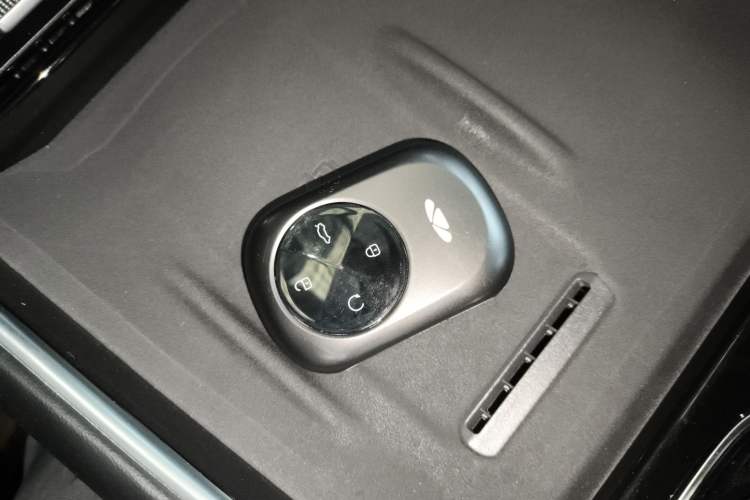 Used Chery Fengyun T9 2024 120 Long-Range Comfort Version 5-Seater with Ternary Lithium Battery
