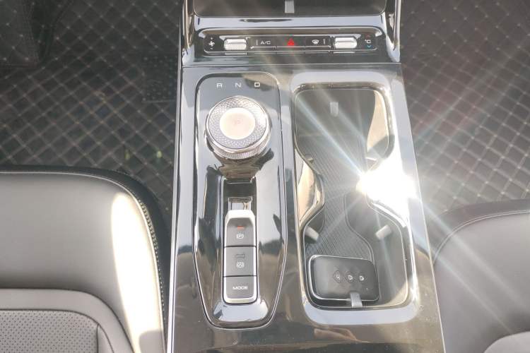 Used Wuling Xingguang 2024 Co-Creation Edition 510 Advanced Model