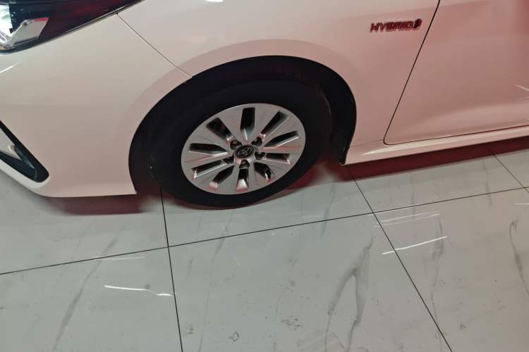 Used Toyota Corolla 2023 1.8L Smart Electric Hybrid Dual-Motor Pioneer Edition