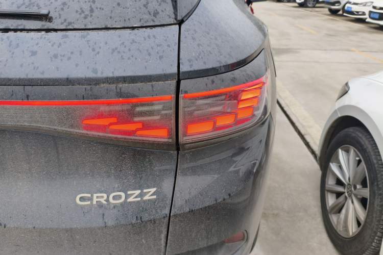 Used Volkswagen ID.4 CROZZ 2021 Long-Range Lite PRO Two-Wheel Drive Version Right Rear Taillight