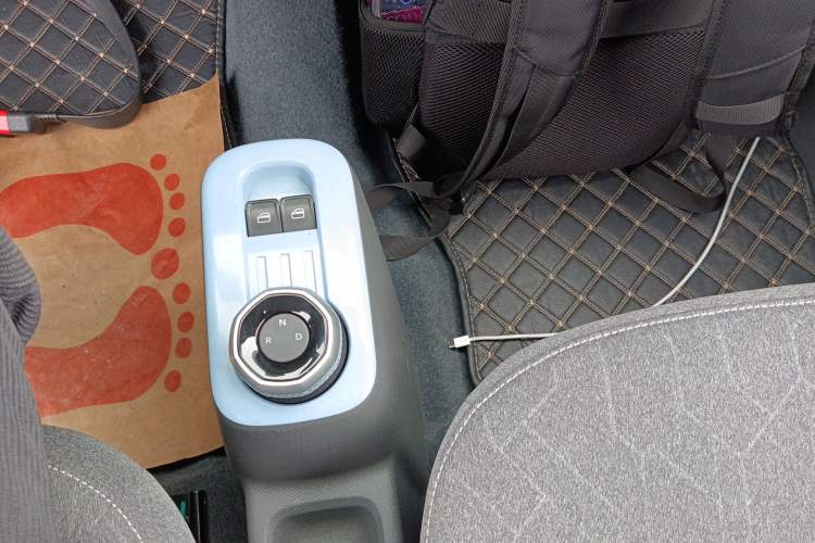 Used Geely Galaxy Panda 2023 Panda Mini 200km Endurance Bear
