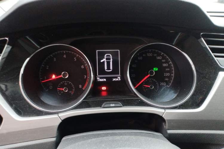 Used Volkswagen Touran 2016 Volkswagen Touran L 280TSI DSG Comfort Edition Instrument Cluster