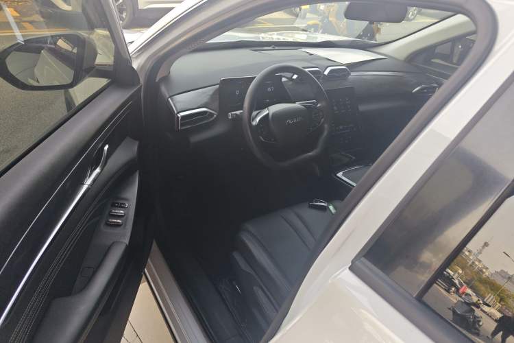 Used Dongfeng Aeolus SKY EV01 2024 530km PRO