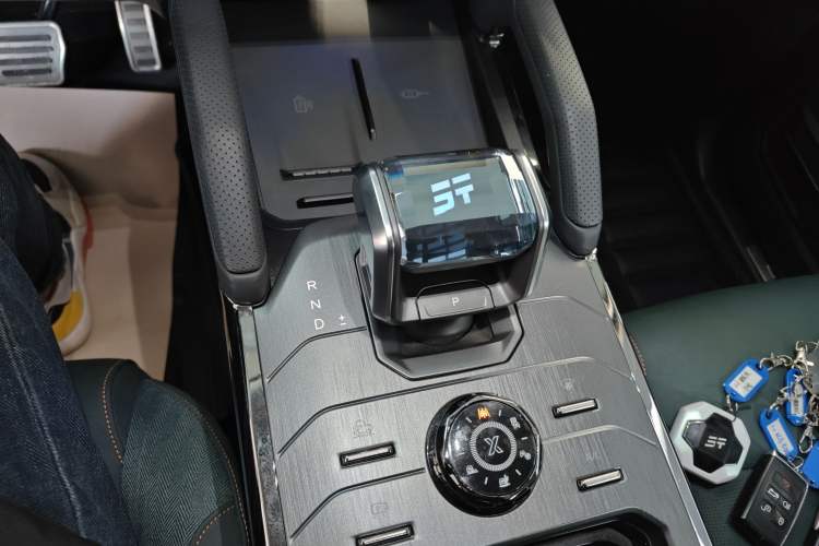 Used JETOUR Traveler 2023 2.0T Four-Wheel Drive Conqueror
