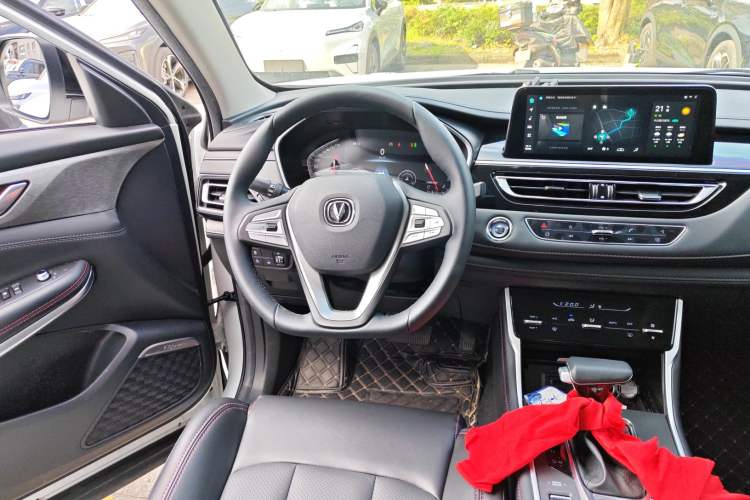 Used CHANGAN CS75 2022 Blue Whale Edition 1.5T DCT Luxury Model Steering Wheel