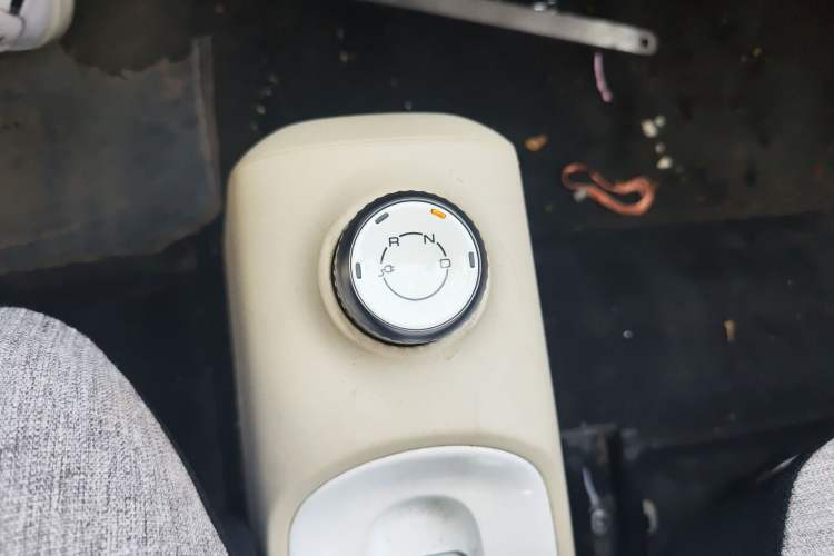 Used Wuling Hongguang MINIEV 2024 3rd Generation 215km Youth Edition Gear Lever