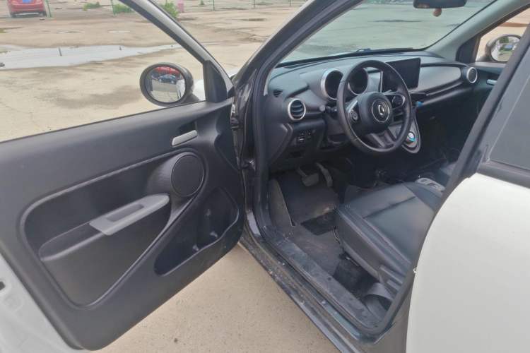 Used ORA Black Cat 2021 351 km Standard Version Driver Seat