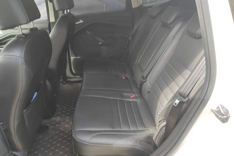 Used Ford Kuga 2015 1.5L GTDi Four-Wheel-Drive Elite Model
