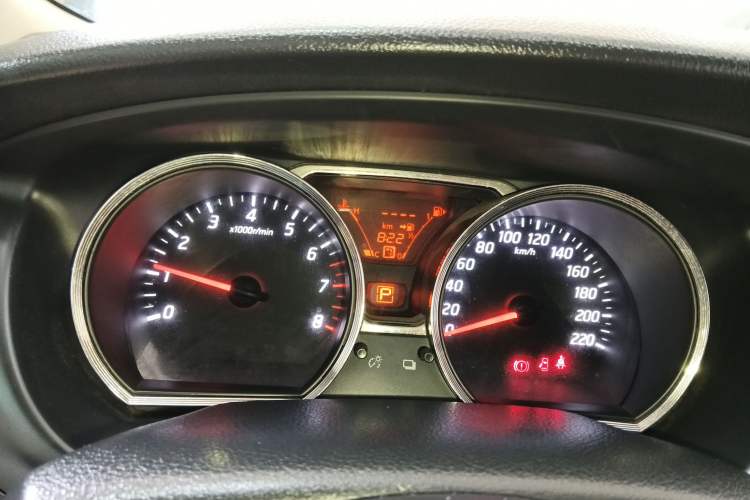 Used Nissan Livina 2015 1.6XE CVT Comfort Edition Instrument Cluster