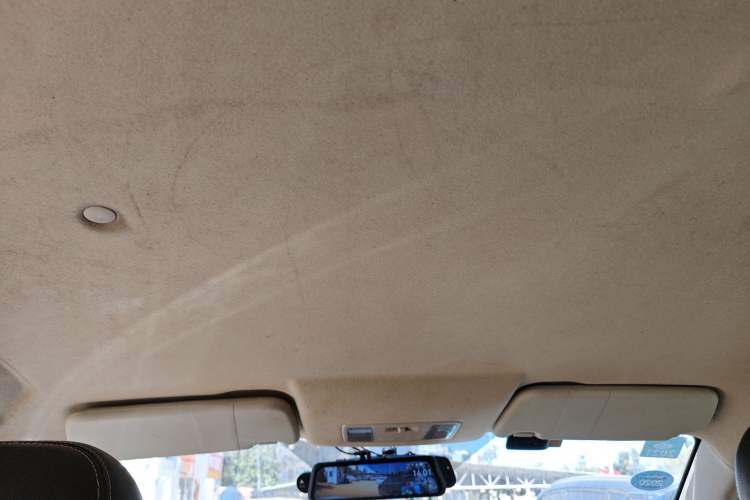 Used Dongfeng Fengon S560 2018 1.8L Manual Urban Model 7 Seats Headliner