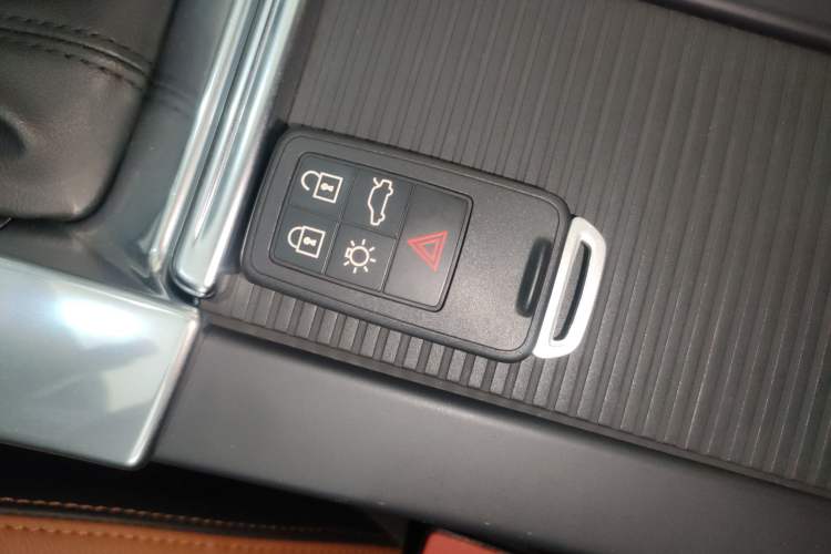 Used Volvo S60 2019 S60L Facelift T5 Intelligent Advanced Edition