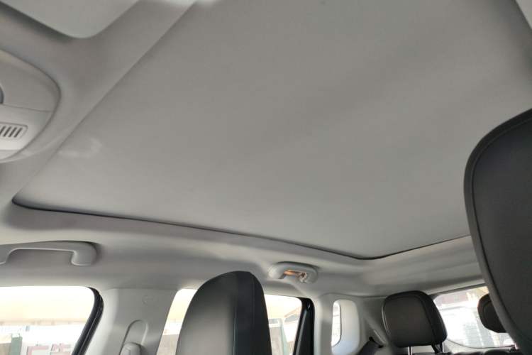 Used Jeep Compass 2019 200T Automatic Family Edition - Connected Large Screen Version