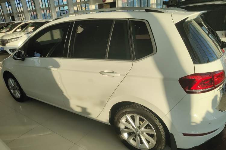 Used Volkswagen Golf Sportsvan 2019 280TSI Automatic Trendy Edition China V Standard