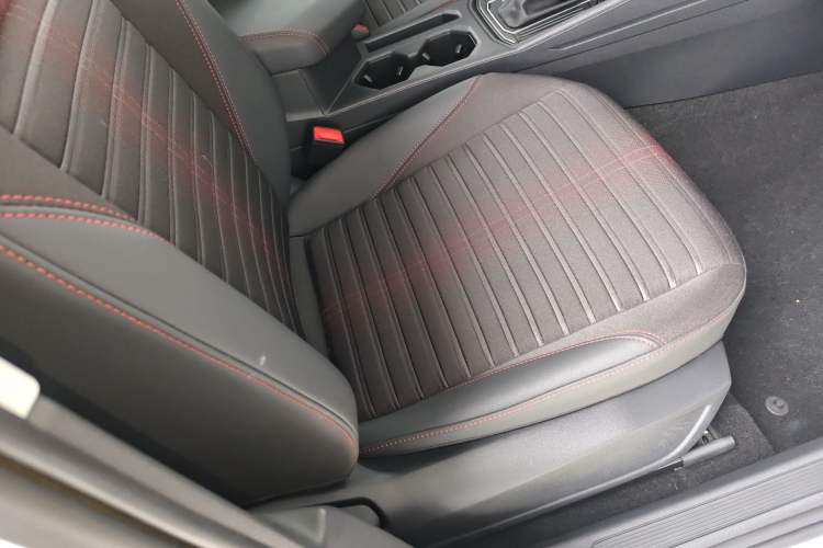 Used Volkswagen Lavida 2023 280TSI DSG Starry Sky Deluxe Edition Right Front Seat