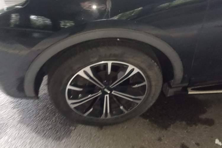 Used Wey VV6 2021 2.0T Two-Wheel Drive Smart Protection+
