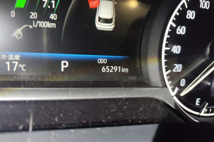 Used Toyota Harrier 2022 2.0L CVT Two-Wheel Drive Deluxe Edition
