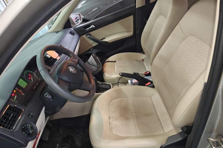 Used Skoda Rapid 2016 1.6L Automatic Chuanxing Edition
