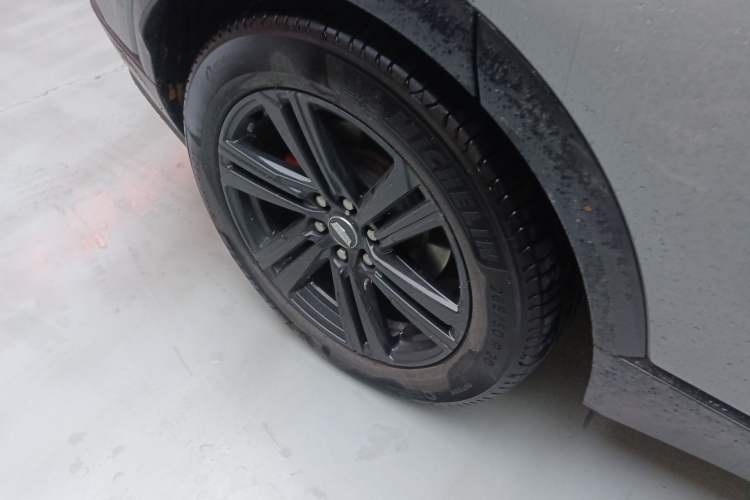 Used Cadillac LYRIQ 2022 Rear-Drive Long-Range Luxury Edition Exterior 5