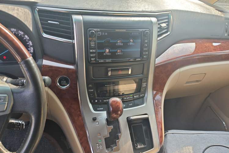 Used Toyota Alphard 2011 3.5L Luxury Edition