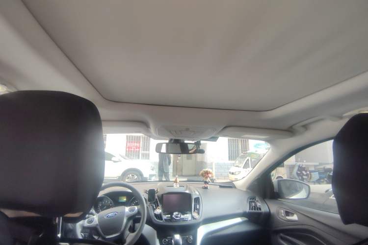 Used Ford Kuga 2016 ZhiXing Limited Edition 1.5L GTDi Two-Wheel Drive Fashion Model Headliner