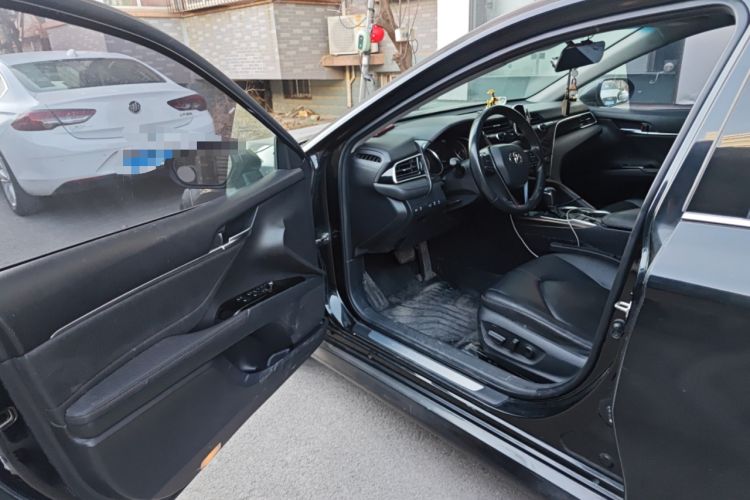 Used Toyota Camry 2019 Revised Version 2.0G Luxury Edition