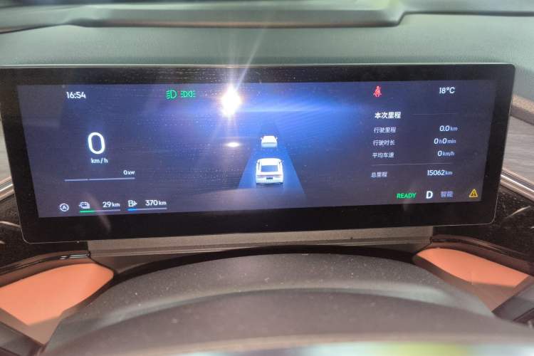 Used Geely Galaxy L6 2025 EM-i 140km Starship Edition Instrument Cluster