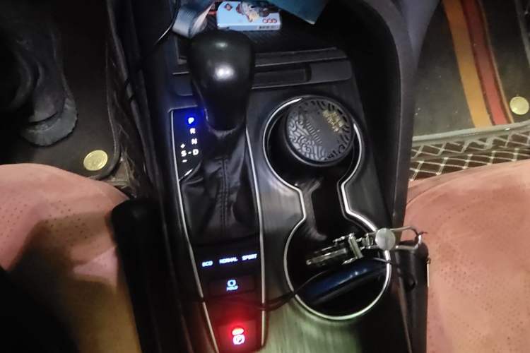 Used Toyota Camry 2021 2.5G Luxury Edition
