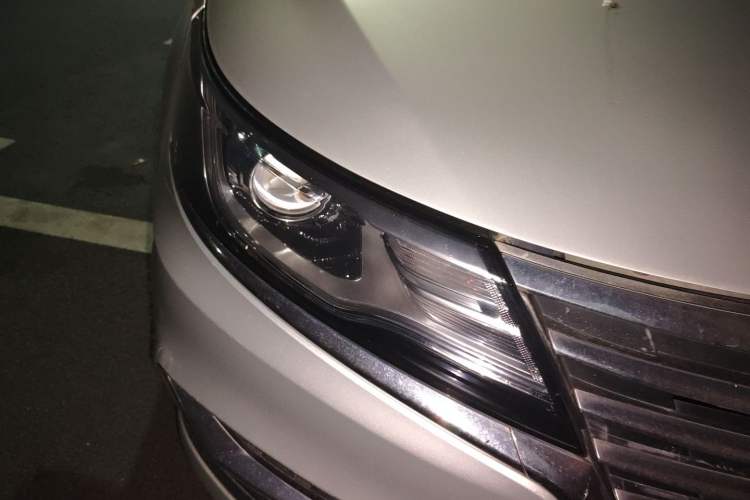 Used Roewe i6 New Energy 2019 PLUS 50T 4G Connected Glory Luxury Edition