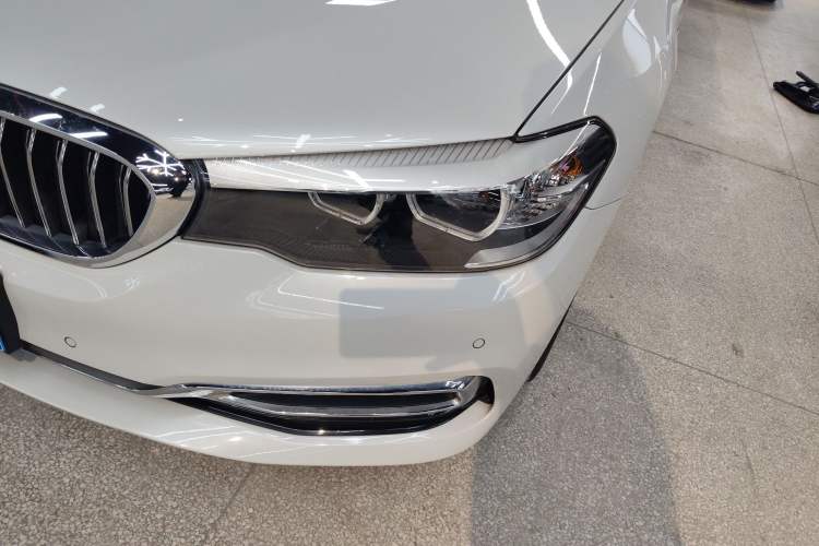 Used BMW 5 Series 2018 525Li Luxury Package
