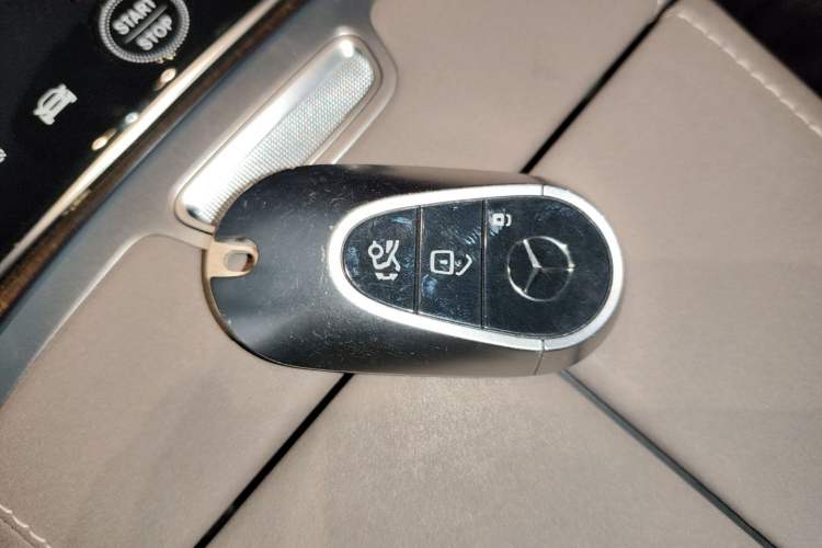 Used Mercedes-Benz EQS 2022 Updated Version 450+ Pioneer Edition Vehicle Key