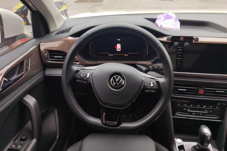 Used Volkswagen Tharu 2022 330TSI Four-Wheel Drive Luxury Edition