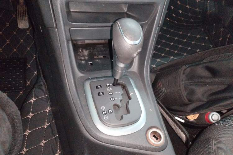Used Peugeot 308 2014 Enjoyment Edition Classic 1.6L Automatic Fashion Model Gear Lever