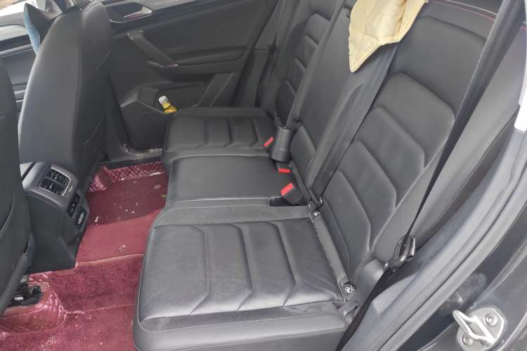 Used Volkswagen Tayron 2019 330TSI Two-Wheel Drive Luxury Model China VI Standard
