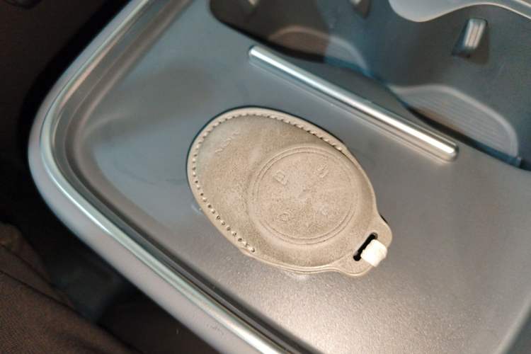 Used AION UT 2025 330 Starlight Edition Interior 1