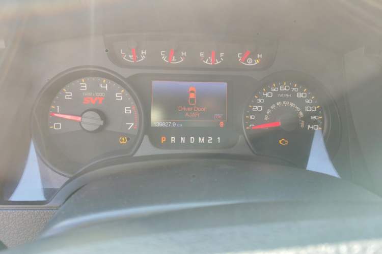 Used Ford F-150 Raptor 2011 6.2L Harley-Davidson Odometer Close Up