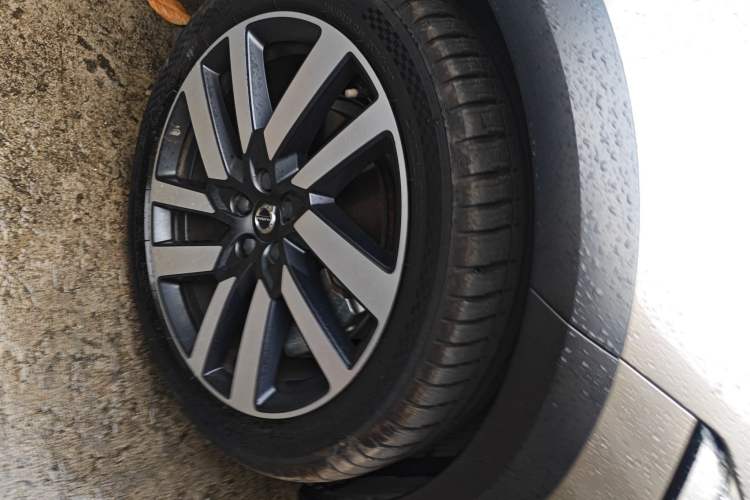 Used Volvo V90 2022 Cross Country B5 AWD Prestige Edition
