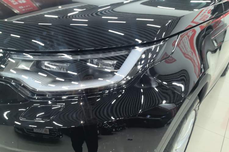 Used Land Rover Discovery 2024 360 PS S