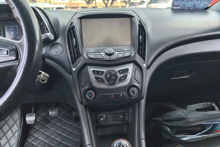 Used Chery Arrizo 5 2016 1.5L Manual Leading Version