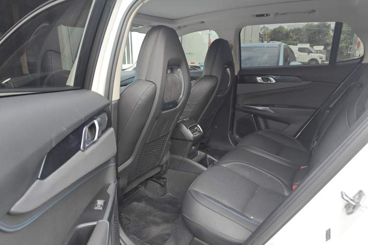 Used Lynk & Co 01 EM-P 2018 1.5T PHEV JingPro National Emission Standard V Interior 4