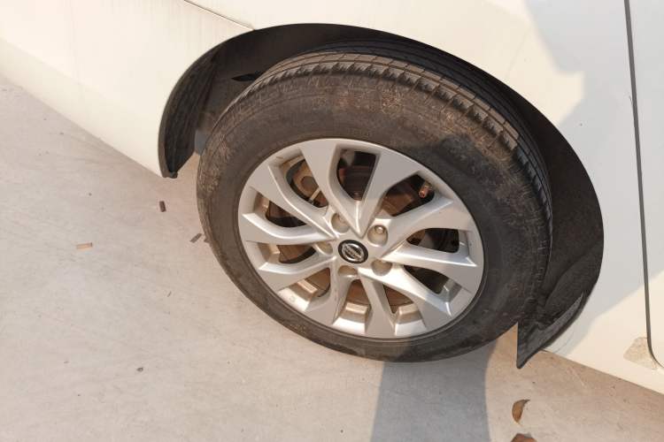 Used Nissan Sylphy 2019 1.6XV CVT Smart Connect Luxury Edition China VI Standard Right Rear Wheel Hub