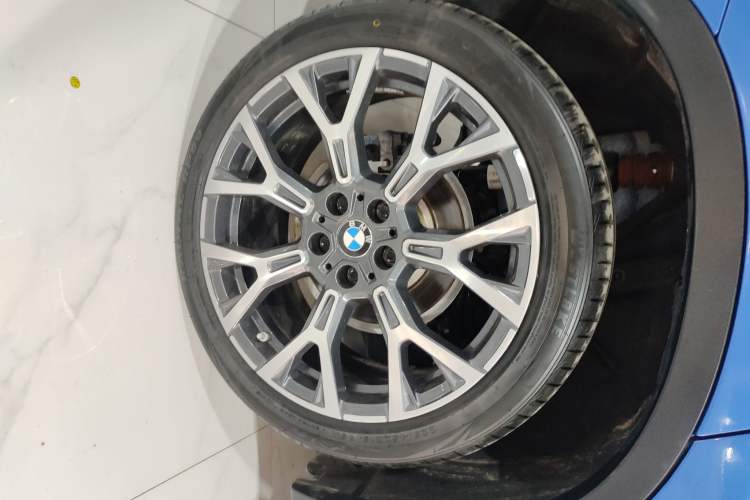 Used BMW X1 2020 xDrive25Li Luxury Edition Right Rear Wheel Hub