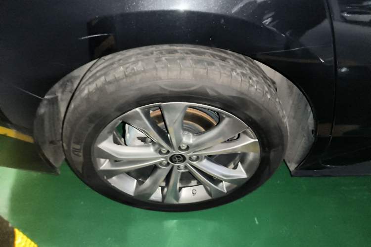 Used Toyota SIENNA 2023 2.5L Hybrid Deluxe Edition